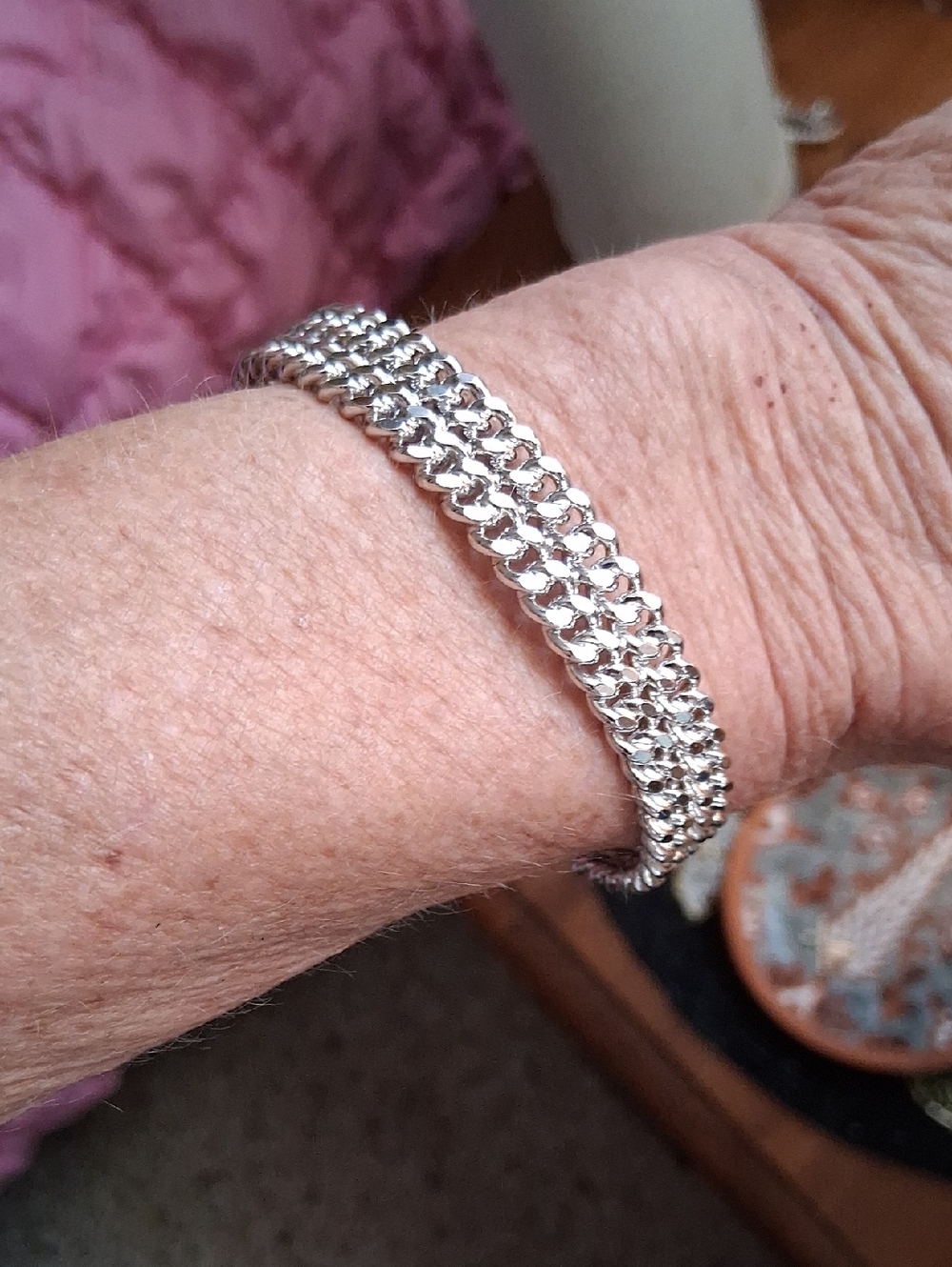 Chain Looking Bracelet